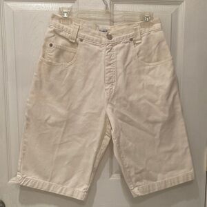 Sostanza Vintage 80s 90s Ivory White Long Jean Denim Shorts